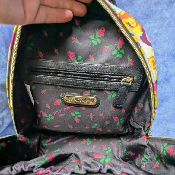 Betsey Johnson backpack - Picture 8 of 13